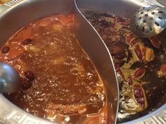-憨铁匠老火锅(龙岗万科里店)