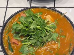 -肥汁米蘭香港米线(长宁来福士店)