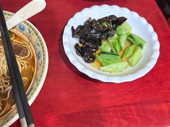 -金杨拉面王小吃面馆·牛三宝面·红烧牛肉粉