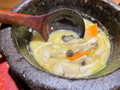 石锅小煮鲜杂菌-敏珠拉姆藏餐·南京厨房(富春江东街店)