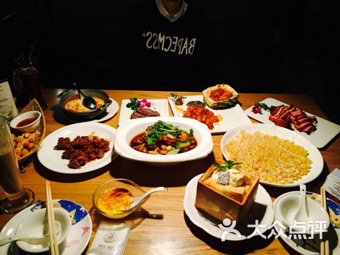 新白鹿餐厅(南京东路店)的点评