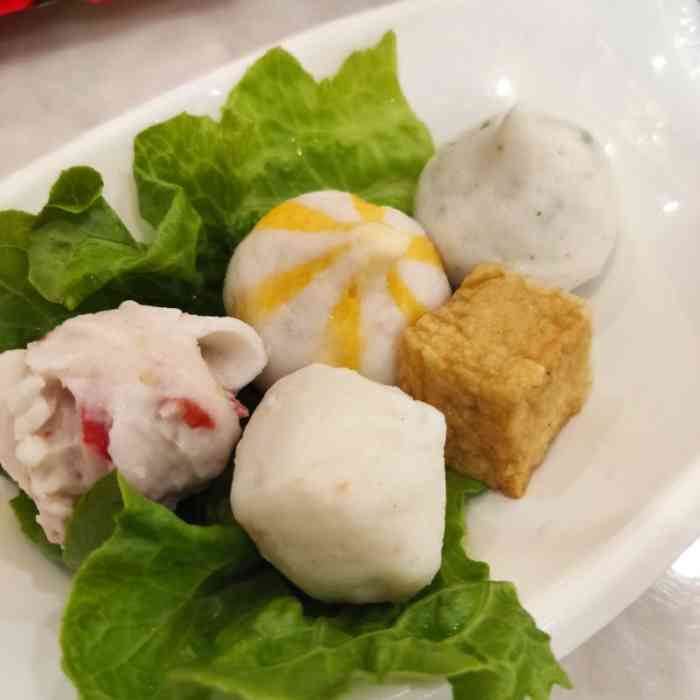 澳门豆捞(合肥一店)-"服务和菜品真心一般,点煲仔饭时特意问了服.