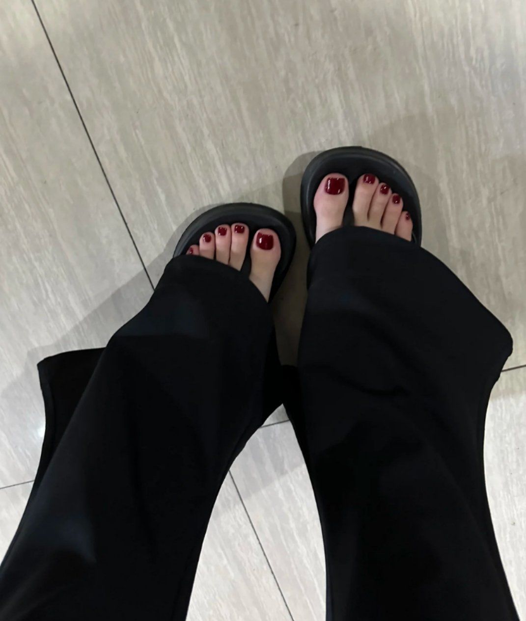 我的脚趾甲也要美美哒