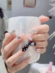 -尤米一站式美甲美睫