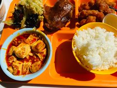 -上海财经大学-绿叶食堂