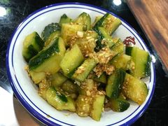 -三里屯土灶炖公鸡地锅鸡(江东店)