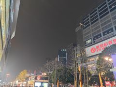 -观音桥步行街