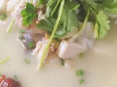 肥鱼火锅-三峡农家菜(三峡店)