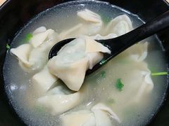 笋尖鲜肉馄饨-饨顿香馄饨