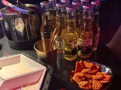 -赤红音乐现场(浦东金桥路店)