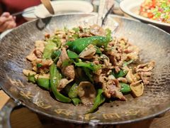 -费大厨辣椒炒肉(万家丽一店)