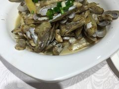 -赶海部落海鲜城(海阳路店)