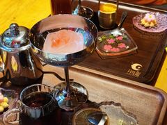 -月亮眼花园餐厅书吧酒吧