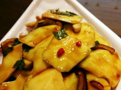 傣式拌芒果-福照楼汽锅鸡·云南菜(护国路店)