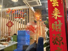 -休记光头香辣蟹干锅店(衣冠庙店)