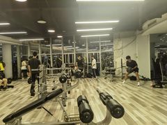 -艾型动健身游泳(环宇城店)