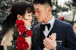-黑马婚纱摄影