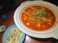 -魏铭鱼头捞饭(晋阳路店)