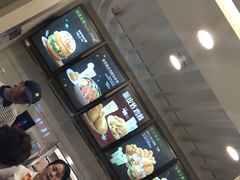-德克士(虹桥火车站店)