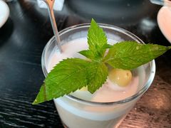 椰盅白果芋泥-新加坡海鲜(国贸商城店)