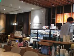 大堂-星巴克(汾阳路店)