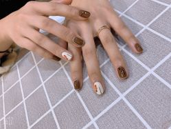 -UGIRL有个美甲