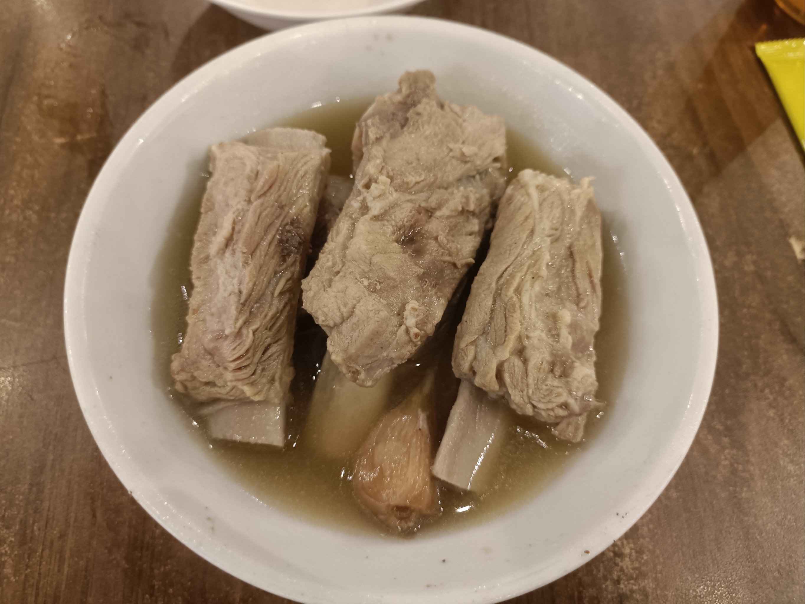 新加坡三大著名肉骨茶图片