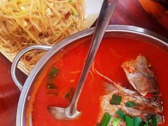 -苗湘食府(十年店)