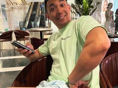 -Let'sBURGERplus·非常创意汉堡(三里屯店)