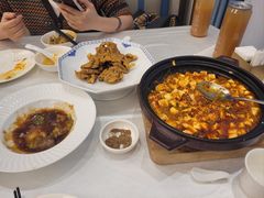 -品海楼·大连海胆锅贴馆(东港店)