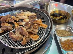 -玄希浪漫厨房·韩料烤肉(湖滨银泰in77店)