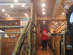 门面-老东镇啤酒屋海鲜加工·蒸汽海鲜·海鲜烧烤(台东店)