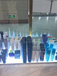 -八佰伴8008星级形象店