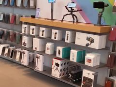 -Apple零售店(华贸购物中心店)