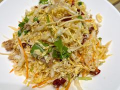 东北大拌菜-小船渔村•大连菜•大连焖鱼(黄河路店)