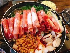 部队锅-MI WU FACTORY米屋美食工厂餐厅(绿地店)