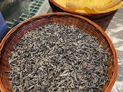 -品悦酒店(三林古镇店)