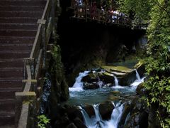 -龙水峡地缝景区