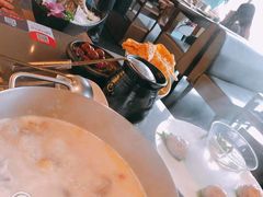 -捞王锅物料理(上海世茂广场店)