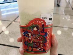 玫珑蜜瓜酪酪-LELECHA乐乐茶(美罗城店)