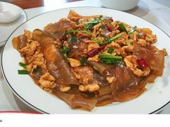 -鲁南仔·滕州炒鸡(经三路店)