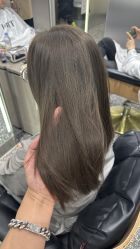 -Tloml salon