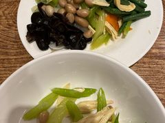 -清真吴记门钉肉饼·喜多利