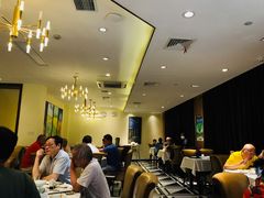 大堂-老人和饭店(淮海中路店)