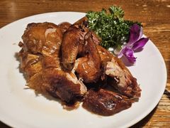 脆皮童子鸡-新白鹿餐厅(龙游路总店·杭帮菜名店)