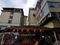 -龙翔小猪脚(龙头街店)