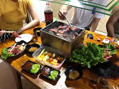 -丹东特色烤肉(学府路一部店)
