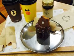 -LINE FRIENDS Garosu-gil Flagship Store