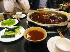 -冯记香辣兔火锅(茶店子总店)