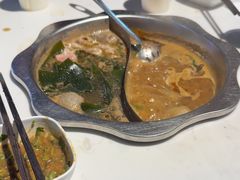 经典鸳鸯锅-傣妹火锅(南京东路一店)